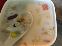 -海口骑楼小吃街