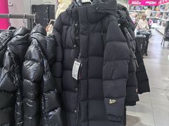 -唯品会(北京国瑞城店)
