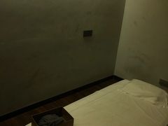 -泰菩提树下·泰式按摩SPA(沙坡尾店)