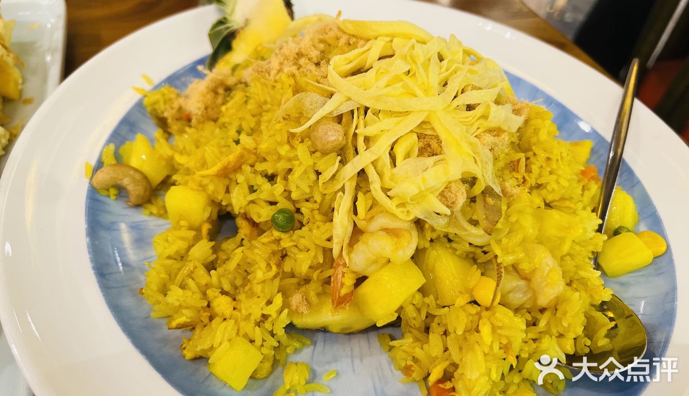 我居然被这家芒果拿破仑吸引了