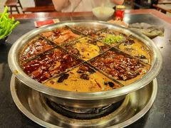 -邓莽子老火锅(中兴路总店)