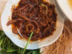 -关东小磨东北菜(上海长风大悦城店)
