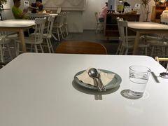 -露露家咖啡店