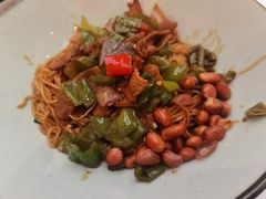 辣椒炒肉干挑面-万利记·长沙粉面小吃(8号仓店)