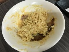 猪颈肉芝士捞公仔面-新记餐厅(香槟大厦店)