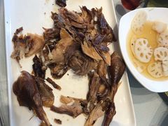 糖醋鲤鱼-老牌坊鲁菜名店(聊城美食岛店)