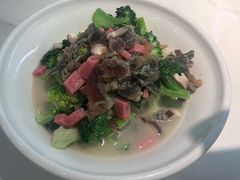 -湘当有饭剁椒鱼头(昆山招商花园城店)