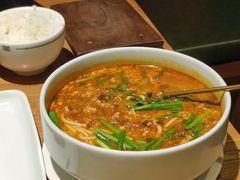 -一坐一忘云南菜(嘉里中心店)