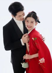 -钟爱一生婚纱摄影旗舰店