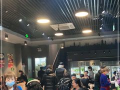 等位区-范贤光鸡公煲(平乐园总店)
