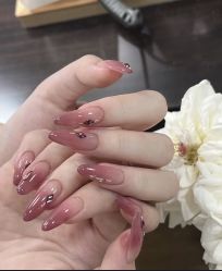 -IDO美甲美睫