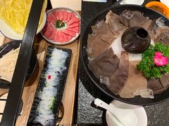 -煲宫猪肚鸡(昆山金鹰国际购物中心店)