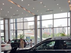 -天津波士信达奔驰4S店(卫津南路店)