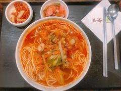 辣味海鲜刀切面-本粥&拌饭cafe(欧亚新生活店)