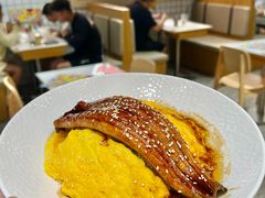 整条鳗鱼滑蛋盖饭-樂麗餐室 · 本地茶餐廳(扬名广场店)