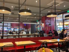 大堂-肯德基(龙之梦购物中心店)