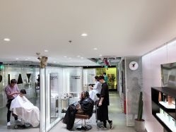 -AYO SALON