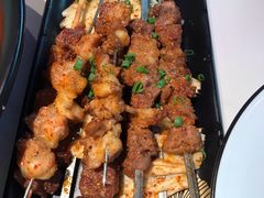 小柒羊肉串-钳小柒·小龙虾蓝龙王烧烤夜宵(长寿路店)