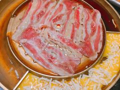 芝士锅底-猪啊牛呀羊啊铜盘烤肉(正大广场店)