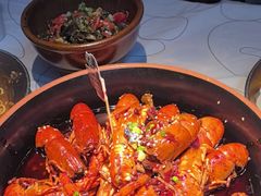 -巴厘龙虾·榜首油焖大虾(音乐学院·沿江酒馆店)