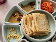 -静之湖湖畔餐厅