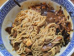 -沪西老弄堂面馆(定西路店)