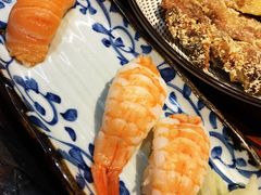 三文鱼握寿司-石屋料理(南京西路店)