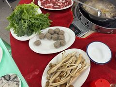 -花苑美食横琴生蚝火锅(拱北粤华路店)