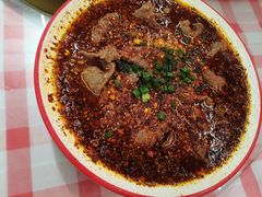 -洪霞餐馆·川菜·鲜货现炒(两江春城店)