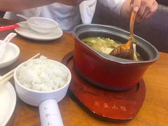 -周鱼小馆石锅酸菜鱼(活力汇店)