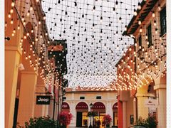 -佛罗伦萨小镇广佛名品奥特莱斯(疏港路店)