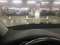 -上海浦东国际机场T1航站楼-P1停车场