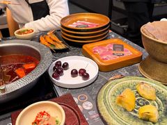 -牛YO寿喜烧·铁板烧和牛火锅自助(市府恒隆店)