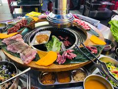 烤肉呼啦圈-玄希浪漫厨房·韩料烤肉(湖滨银泰in77店)
