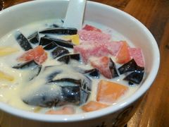 冰淇淋水果龟苓膏-梧州双钱龟苓膏(老街店)