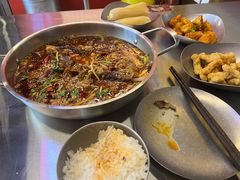 -蓉三少冒烤鸭·四川小吃集(北京首店)