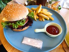 -ZING COFFEE 镜咖啡