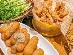 -牛串门串串香(东直门簋街总店)