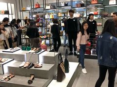 -CHARLES&KEITH(1234space店)