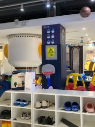 -Land Mark蓝马乐园(华联武夷购物中心店)