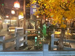 -卞氏菜根香(青羊万达店)