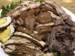 自制卤肉拼盘-萃和楼海鲜酒店(汉口路店)