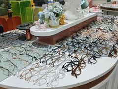 -GOOMI久米眼镜·蔡司·依视路·明月官方授权店(龙德紫金店)