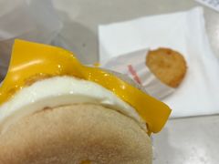 -麦当劳(轻轨曹杨路店)