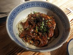 -沪西老弄堂面馆(定西路店)