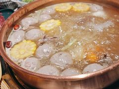 -牛村来人潮汕牛肉火锅(西单店)