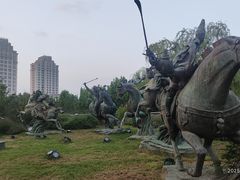 -蓝色港湾停车场