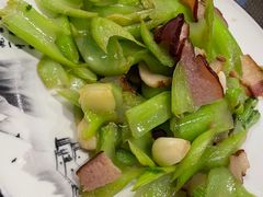 -滇越乘象云南餐厅(豆各庄店)