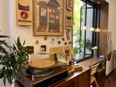 靠窗位-富贵面包公司(运河店)