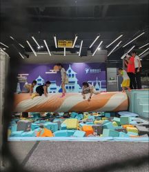 -反弹蹦床公园·亲子乐园·团建·派对(巴南万达店)